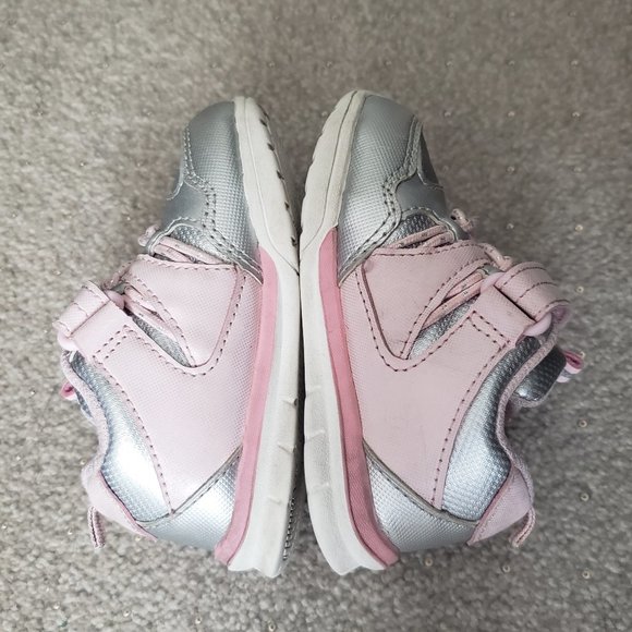 Cute Pink Sneakers sz 5 - Picture 5 of 13